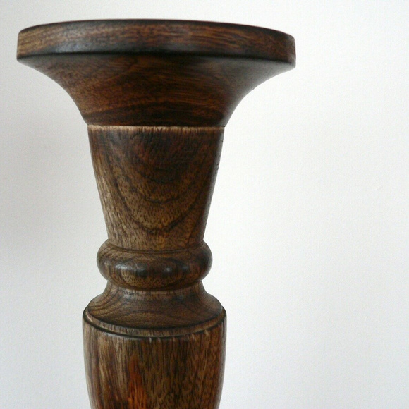 Anthropologie Carved Leaf Wood Candle Holder Made in New Zealand - Picture 4 of 6
